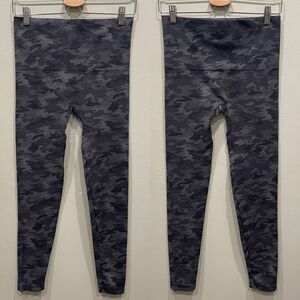 Spanx Black Camouflage Print Leggings - Size: Large